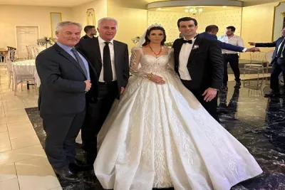 Mutluluklar Serbay - Ayşe Kos