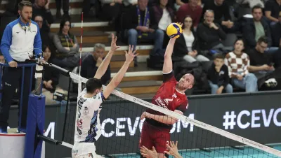 Ziraat Bankkart 2-0'yı koruyamadı, turu Ankara'ya bıraktı