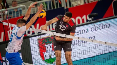 Haydi Efeler, İlk Galibiyetimizi Alalım