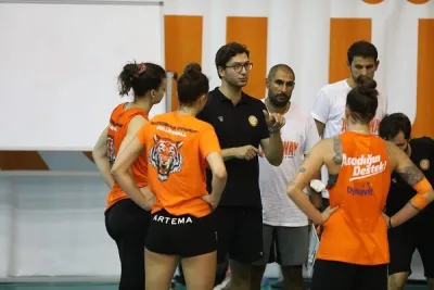 Eczacıbaşı Dynavit, Jerzy Górecki Memorial 2021 turnuvası için Polonya'ya gidiyor