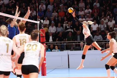VakıfBank, Çukurova’dan 3 puanı set vermeden aldı