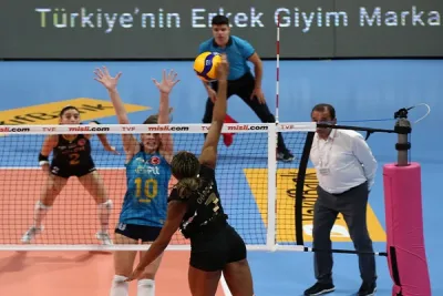 VakıfBank, PTT’ye set vermedi