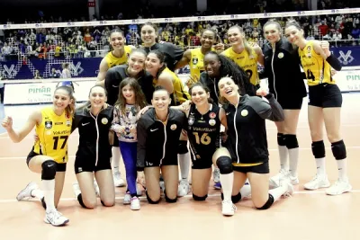İlk finalist VakıfBank
