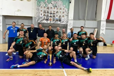 Vakıflar Spor Kulübü Sezonu Çifte Kupayla Tamamladı