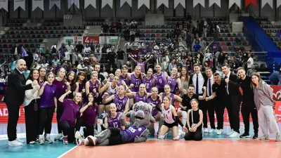 Zeren Spor Nilüfer Belediyesi'ni 5 sette geçti