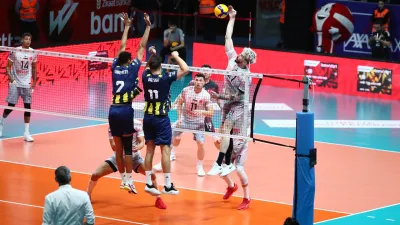 SMS Grup Efeler Ligi’nde Yeni Sezon Başladı