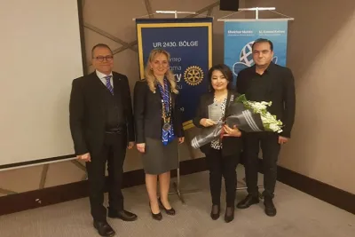 Adam Voleybol Kulüp Başkanı Hatice Bilginsoy'a Mesleki Hizmet Ödülü