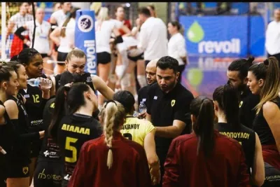 Yunus Öçal Yunanistan Ligi'nde seriyi 16 maça çıkarttı