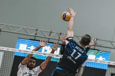 Alanya Belediyespor Halkbank'ı puansız yolladı