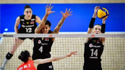 Çin'e 2-0'dan Kaybettik