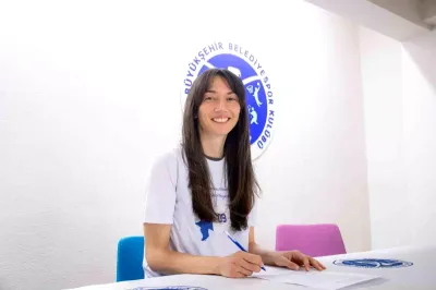 Aydın Büyükşehir Belediyespor kaptanla yola devam ediyor