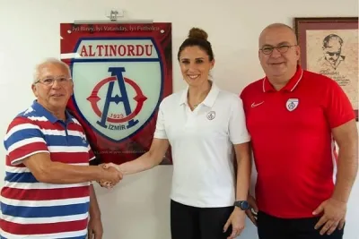 Başak Koç, Altınordu Futbol Kulübü’nde!