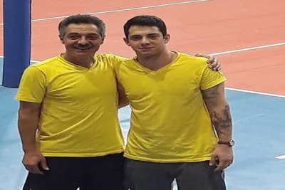 Baba, oğul ikisi de Uluslararası…