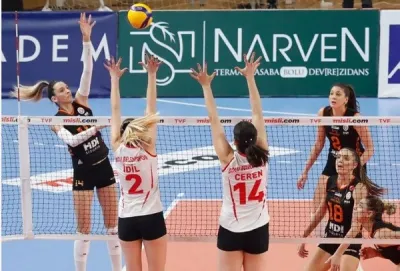 Galatasaray Bolu'ya set verdi, puan vermedi