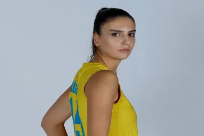 Büşra Güneş Çukurova'da