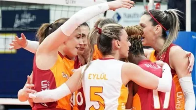 CANLI I Galatasaray Daikin Levallois Paris CEV Kupası maçı başladı