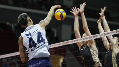 Fenerbahçe 3-2'nin rövanşında Zeren Spor'u 3-0 yendi