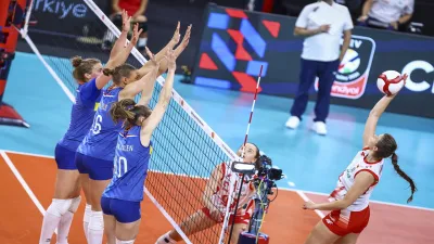 CEV Trendyol Avrupa Şampiyonası'nda Polonya Yarı Finalde