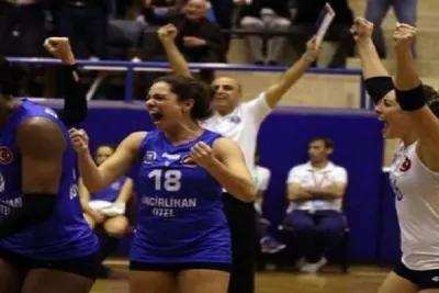 Duygu Düzceler 6 ay yok