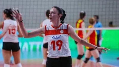 Ceren Hasdemir Fransa Ligi ekibi Volero Le Cannet’e transfer oldu