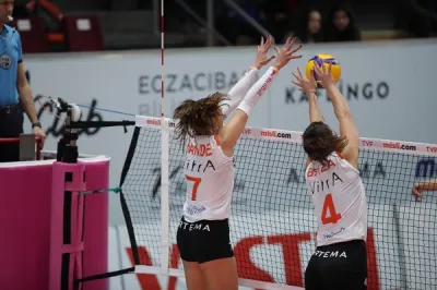 Eczacıbaşı ilk yarıyı firesiz tamamladı