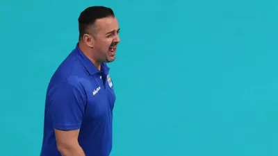 Guidetti CSM Bükreş'te