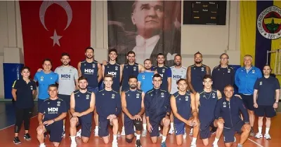 Fenerbahçe Bursa'da turnuvaya katılıyor