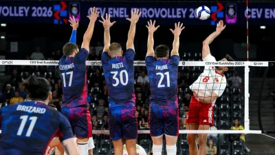 Filenin Efeleri Eurovolley'deki İkinci Maçta Fransa'ya 3-0 Yenildi