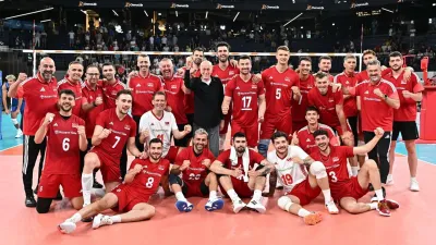 Filenin Efeleri Hazırlık Maçında İtalya’yı Kendi Evinde Devirdi