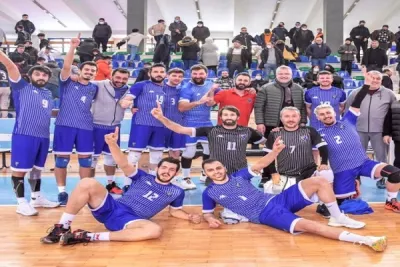 Karacabey hem rövanşı hem de liderlik koltuğunu geri aldı