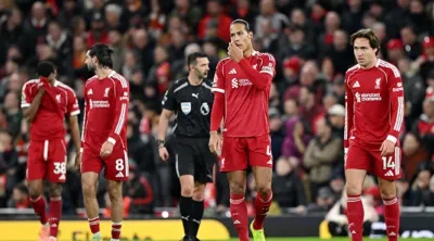 Liverpool son 7 maçta 6. yenilgisini aldı