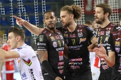 Cucine Lube Civitanova şampiyonluklara doymuyor