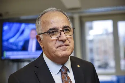 Mehmet Akif Üstündağ: