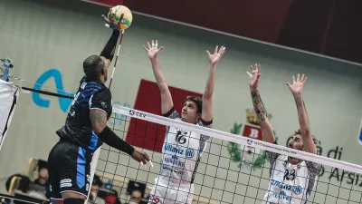 Erkekler Şampiyonlar Ligi Play Off rövanş maçları başladı