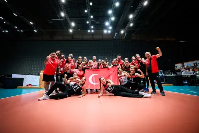 Oturarak Voleybol Kadın Millî Takımımız Avrupa Şampiyonu
