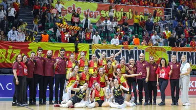 Papara Göztepe 5.maçını da set vermeden kazandı