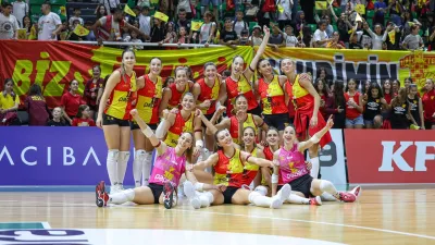 Papara Göztepe Meme Kanseri farkındalığı için pembe forma ile maça çıktı