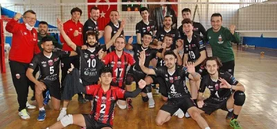 Kılıç Silifke İdman Yurdu lideri devirdi