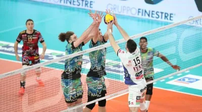 İtalya'da nefes kesen maçta Trentino, lider Perugia'yı durdurdu