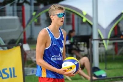 Genç Markus Ağabeylerinin İzinde