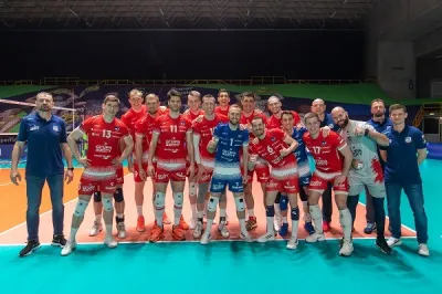 Erkeklerde Zaksa Şampiyon