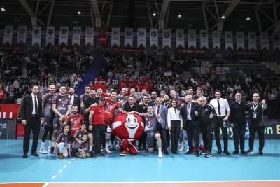 Ziraat Bankkart Rzeszow'u 3-0 yendi Dörtlü Finale adını yazdırdı