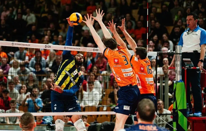 Erkekler CEV Cup'ta Dörtlü Final Etabı İlk Maçları Oynandı