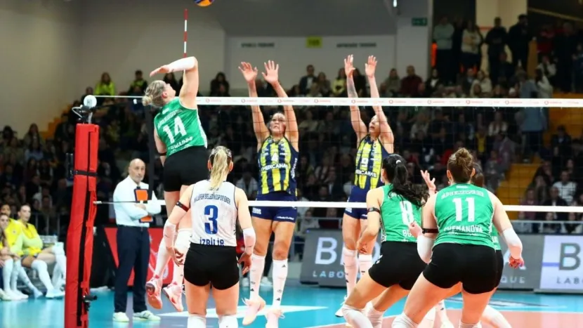 Fenerbahçe Medicana Nilüfer Belediyespor Eker'i deplasmanda 3-0 yendi