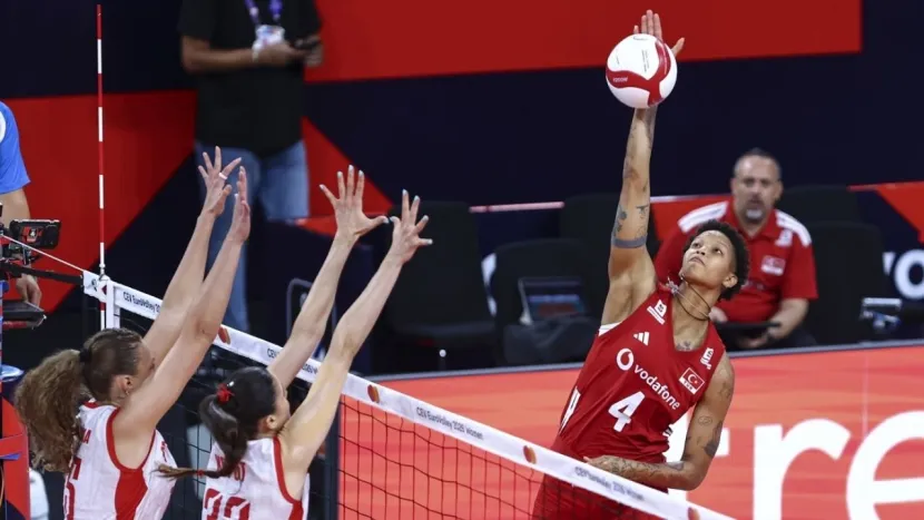 Filenin Sultanları Polonya’ya 5 Sette Yenildi Grubu İkinci Tamamladı