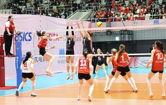 İşitme Engelli Kadın Milli Takımımız Kanada'yı 3-0 yendi