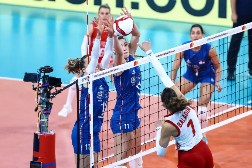 Polonya Sırbistan voleybol üçüncülük maçı hangi kanalda?
