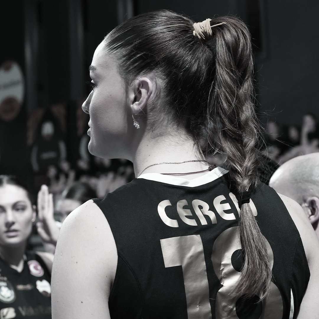 Zehra VakıfBank Şampiyonlar Ligi'nde Çeyrek Finale Yükseldi